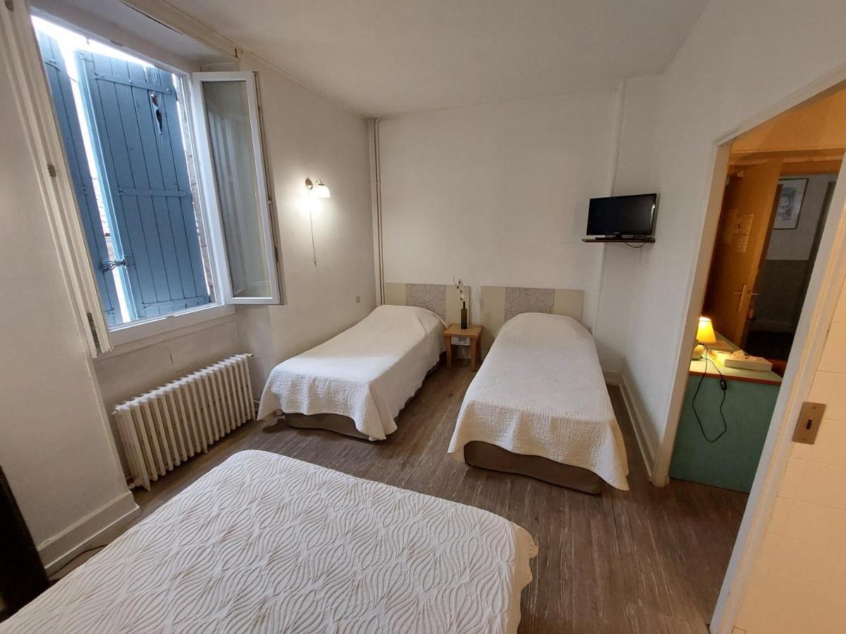 Logis Hotels - Hotel Le Boulevard مازامي المظهر الخارجي الصورة